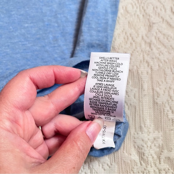 Travis Mathew short sleeved modal tee shirt - Picture 7 of 8